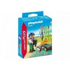 PM5376 Young Explorer with Oters