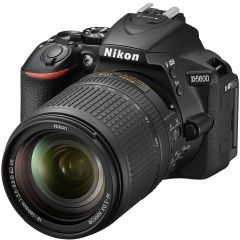 Nikon D5600 kit AF-S 18-140VR black, 24.2Mpx CMOS 23,2x15,4mm; ISO up to25600; EXPEED 4; Full HD