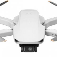 (980397) DJI Mini 4K Fly More Combo (EU) - Portable Drone, RC, 12MP photo, 4K 30fps/FHD 60fps camera with gimbal, max. 4000m height/ 57.6kmph speed, max. flight time 31min, Battery 2250 mAh, 246g (2 extra batteries, propellers, charging hub,bag)
