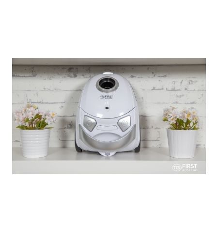 Пылесос с мешком First FA-5541-1