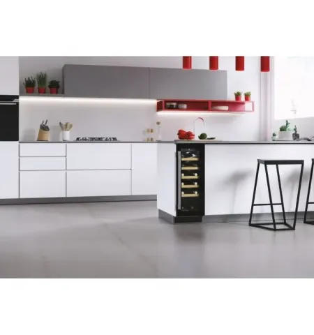 Vitrina vin CANDY HWCB 30/1