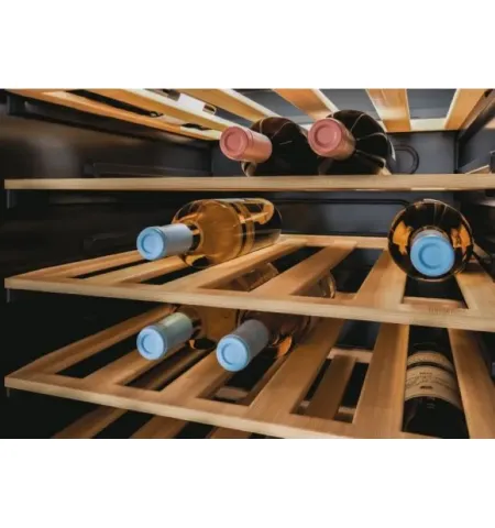 Винный шкаф Candy CWC 154 EEL