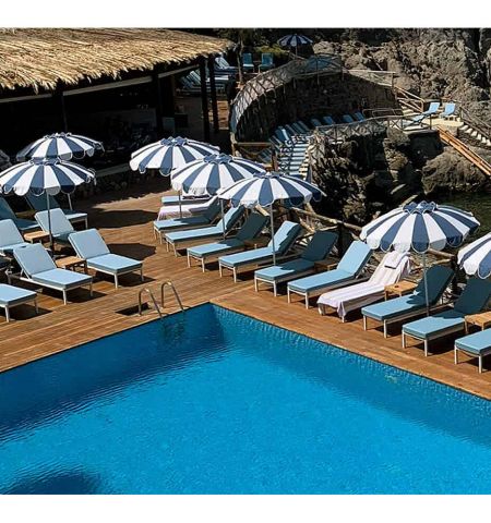 Зонт CREMA PEGASO PE24f (Италия), диаметр 240 cм с полями (с воланом) + Ветрозащитный купол + Чехол из PVC + опора (80 см) для установки в утяжеляющую базу + База для зонта B24 (50kg) (Зонт для сада террасы бассейна)