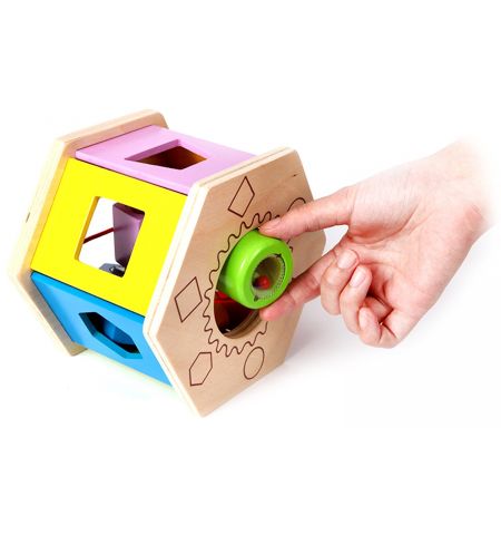 Hape E0407A Деревянная игрушка. Сортер Встряхни и подбери Hape E0407A Деревянная игрушка. Сортер Встряхни и подбери