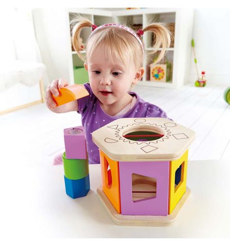 Hape E0407A Деревянная игрушка. Сортер Встряхни и подбери Hape E0407A Деревянная игрушка. Сортер Встряхни и подбери