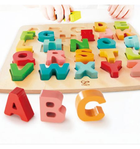 Hape E1551A  Деревянная игрушка - Пазл вкладыш "Буквы"