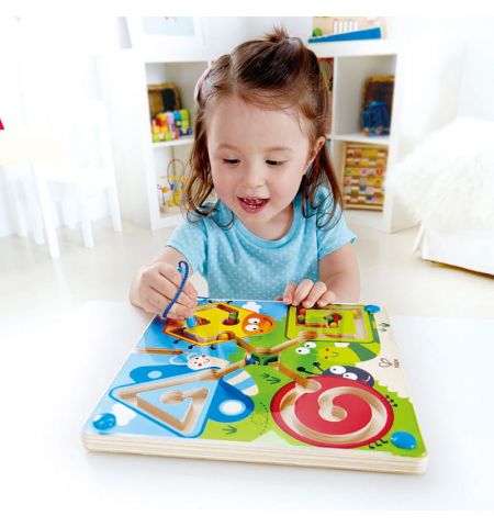 Hape E1709A Деревянная игрушка. Магнитный лабиринт Насекомые Hape E1709A Деревянная игрушка. Магнитный лабиринт Насекомые