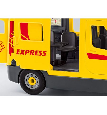 Revell Junior Kit 814 Грузовик доставки с фигуркой "Delivery Truck with Figure" Revell Junior Kit 814 Грузовик доставки с фигуркой "Delivery Truck with Figure"