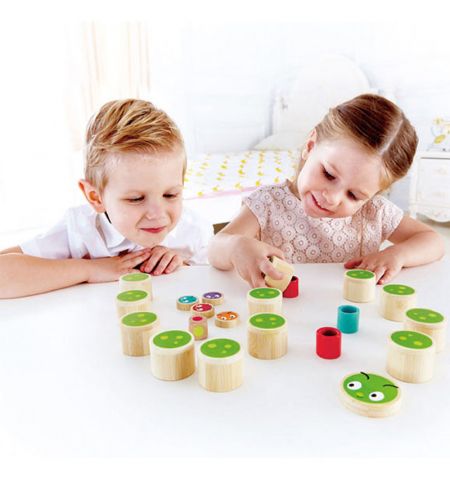 Hape E5556A Деревянная игрушка. Игра Мемо Гусеничка