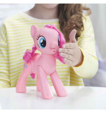 Hasbro My Little Pony E5106 Интерактивная игрушка Hasbro My Little Pony Смеющаяся Пинки Пай