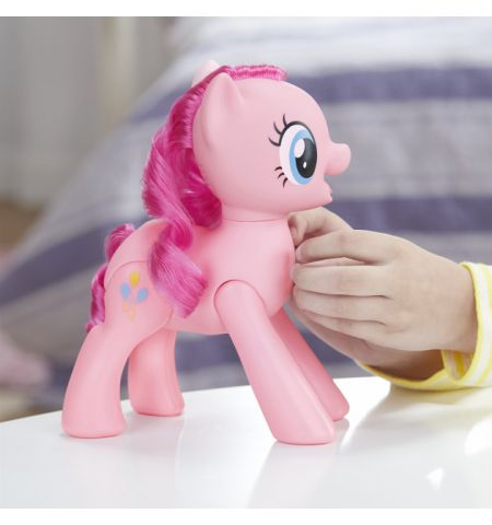Hasbro My Little Pony E5106 Интерактивная игрушка Hasbro My Little Pony Смеющаяся Пинки Пай