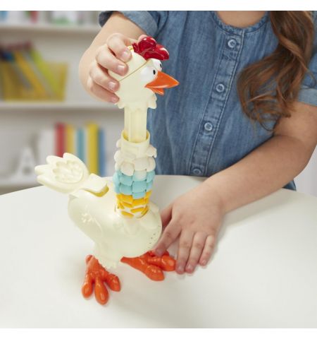 Hasbro PLAY-DOH E6647 - Набор игровой "Курочка - Чудо в перьях"