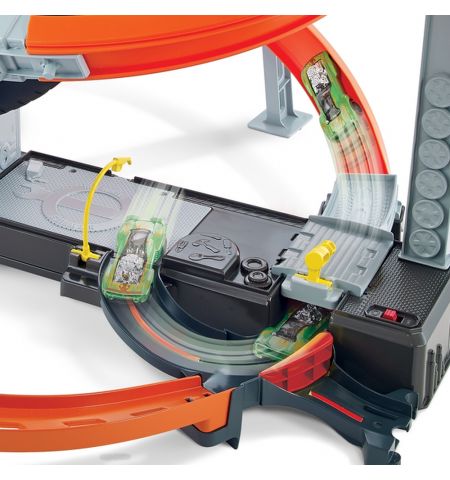 Mattel Hot Wheels GJL16 Шиномонтажная мастерская Mattel Hot Wheels GJL16 Шиномонтажная мастерская