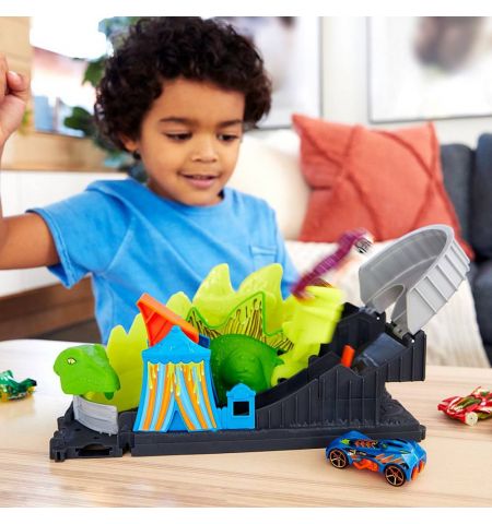 Mattel Hot Wheels GTT68 Игровой набор Атака Динозавра Mattel Hot Wheels GTT68 Игровой набор Атака Динозавра