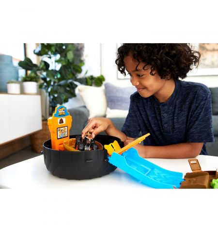 Mattel Hot Wheels GVK48  Набор Автотрек Трюковая арена Mattel Hot Wheels GVK48  Набор Автотрек Трюковая арена