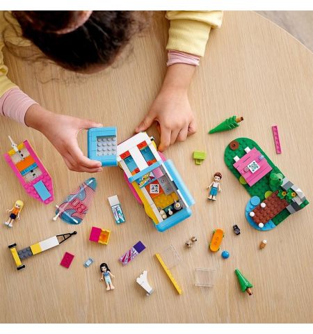 LEGO Friends 41681 Лесной дом на колесах и парусная лодка
