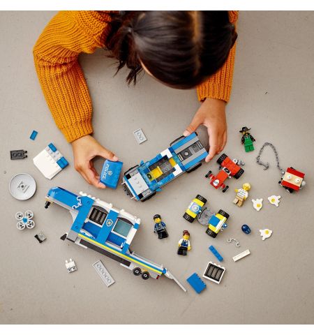 Lego City 60315 Конструктор Полицейский мобильный командный трейлер