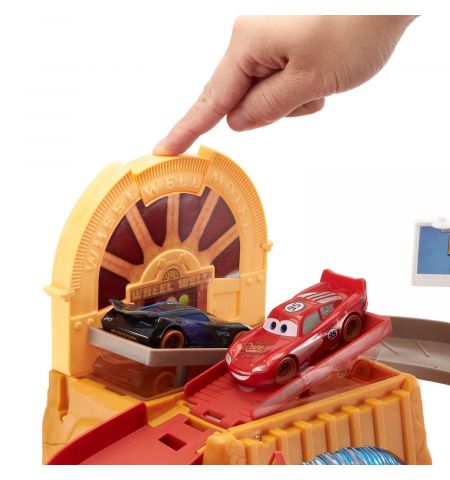 Mattel Cars GTK90 Игровой набор Radiator Spring Mattel Cars GTK90 Игровой набор Radiator Spring