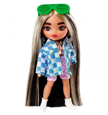Barbie HGP65 Кукла Extra Minis Модница в зеленом костюме с принтом смайликов, 15 см Barbie HGP65 Кукла Extra Minis Модница в зеленом костюме с принтом смайликов, 15 см
