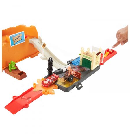 Hot Wheels HDP02 Набор игровой City Super Twist Tire Shop Hot Wheels HDP02 Набор игровой City Super Twist Tire Shop