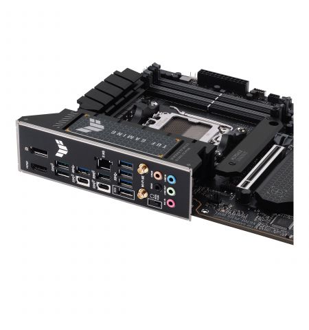 Материнская плата ASUS TUF GAMING X670E-PLUS WIFI / AM5 / AMD X670 / DDR5 / ATX