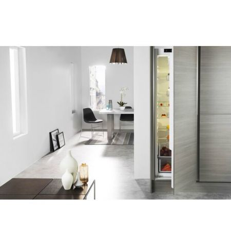 Встраиваемый холодильник WHIRLPOOL ARG 18082 A++