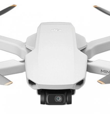 (980397) DJI Mini 4K Fly More Combo (EU) - Portable Drone, RC, 12MP photo, 4K 30fps/FHD 60fps camera with gimbal, max. 4000m height/ 57.6kmph speed, max. flight time 31min, Battery 2250 mAh, 246g (2 extra batteries, propellers, charging hub,bag)