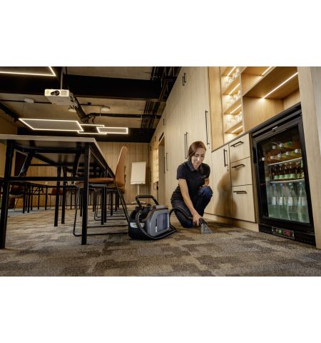 Aspirator cu spalare prin injectie-extractie profesional cu acumulator Puzzi 2/1 Bp