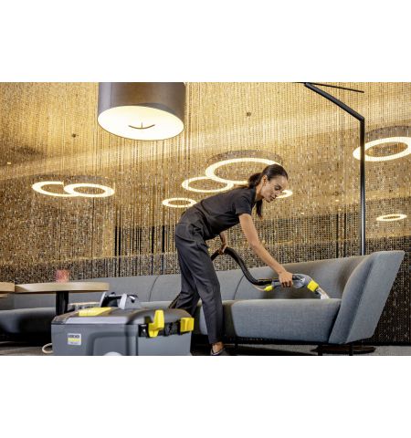 Aspirator cu spalare prin injectie-extractie profesional Puzzi 10/1 + Hand