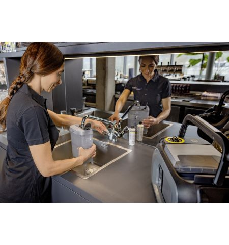 Aspirator cu spalare prin injectie-extractie profesional cu acumulator Puzzi 2/1 Bp