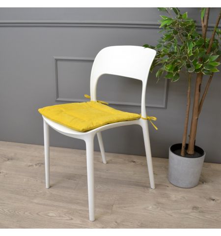 Perna Cu Șireturi Scaun