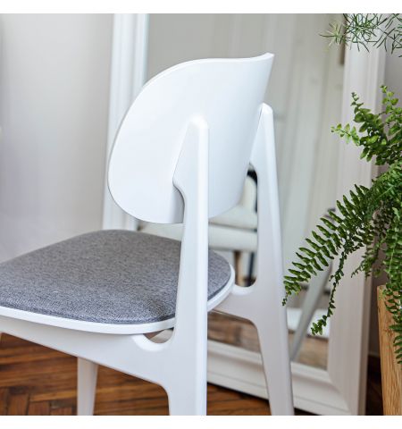 Scaun LULA Stofa (Malmo 90)+White Legs