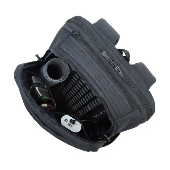 РЮКЗАК ДЛЯ НОУТБУКА RIVACASE BISCAYNE, 17.3", ПОЛИЭСТЕР, ЧЁРНЫЙ