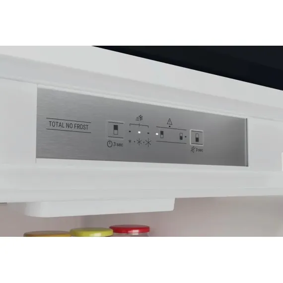 FRIGIDER HOTPOINT-ARISTON HAC20 T321, ALB