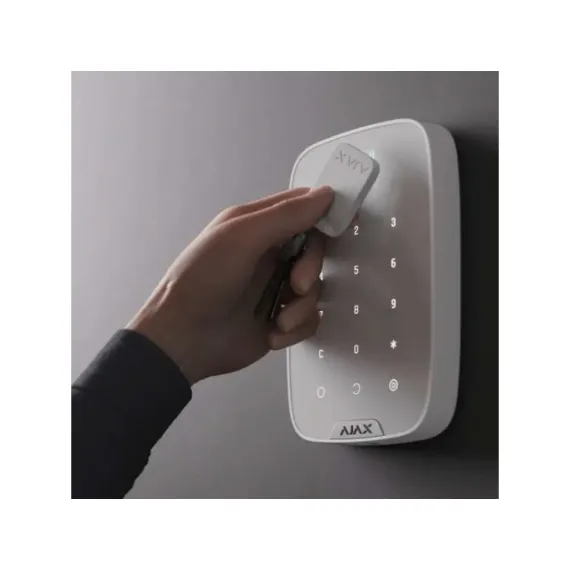 БЕСПРОВОДНАЯ СЕНСОРНАЯ КЛАВИАТУРА AJAX KEYPAD PLUS, БЕЛЫЙ