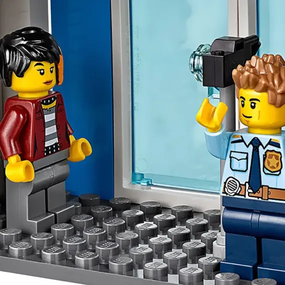 КОНСТРУКТОР LEGO 60246, 6+