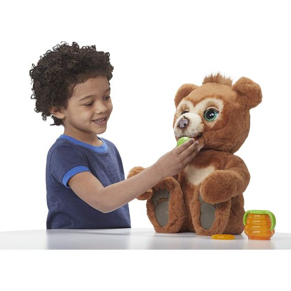 HASBRO E4591 ИНТЕРАКТИВНАЯ ИГРУШКА "ЛЮБОПЫТНЫЙ МЕДВЕЖОНОК"