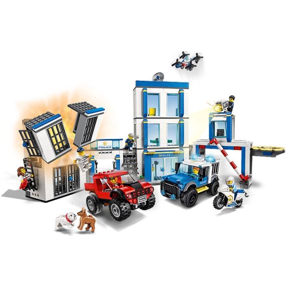 LEGO CITY 60246 КОНСТРУКТОР ПОЛИЦЕЙСКИЙ УЧАСТОК