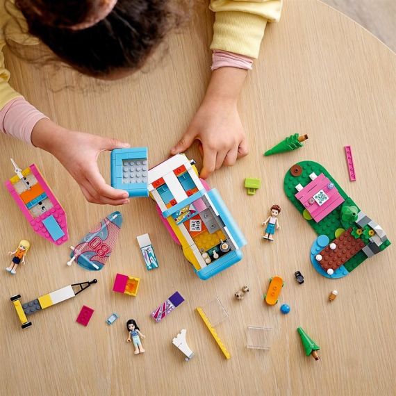 LEGO FRIENDS 41681 ЛЕСНОЙ ДОМ НА КОЛЕСАХ И ПАРУСНАЯ ЛОДКА
