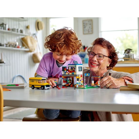 LEGO CITY 60329 КОНСТРУКТОР ДЕНЬ В ШКОЛЕ