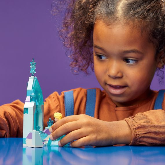 LEGO DISNEY PRINCESS 43199 КОНСТРУКТОР ДВОР ЗАМКА ЭЛЬЗЫ