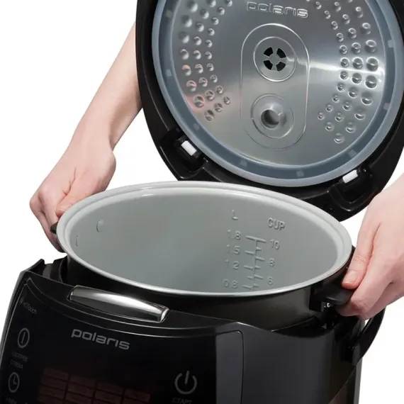 APARAT DE GATIT MULTIFUNCTIONAL POLARIS PMC 0517AD, NEGRU