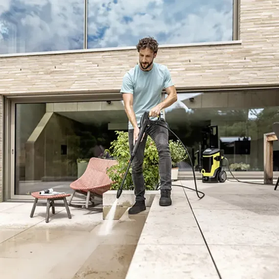 APARAT DE SPALAT CU PRESIUNE KARCHER K 7 WCM