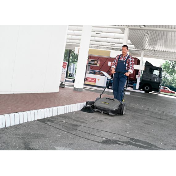 ПОДМЕТАЛЬНАЯ МАШИНА KM 70/15C