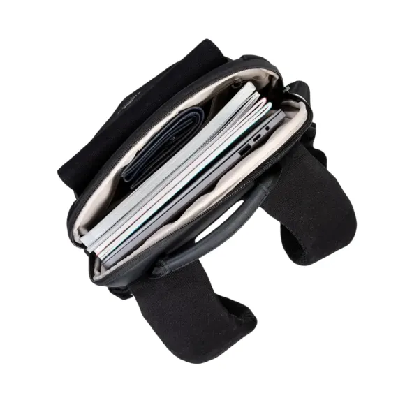 РЮКЗАК RIVACASE CARDIFF, 13.3", ЧЁРНЫЙ