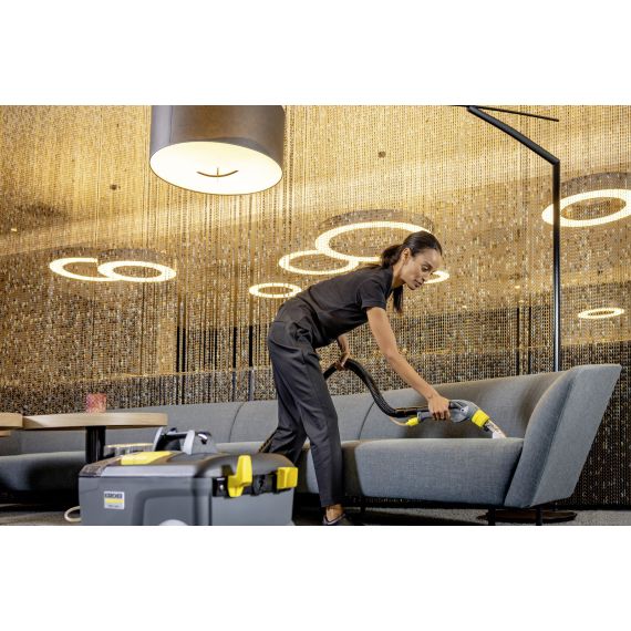 ASPIRATOR CU SPALARE PRIN INJECTIE-EXTRACTIE PROFESIONAL PUZZI 10/1 + HAND