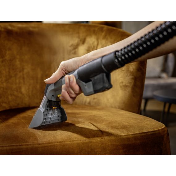 ASPIRATOR CU SPALARE PRIN INJECTIE-EXTRACTIE PROFESIONAL CU ACUMULATOR PUZZI 2/1 BP