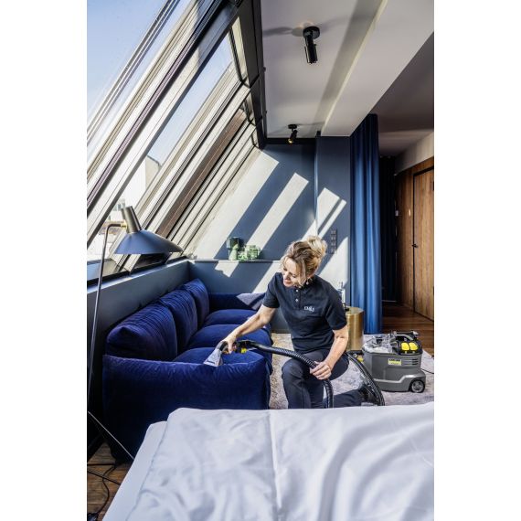 ASPIRATOR CU SPALARE PRIN INJECTIE-EXTRACTIE PROFESIONAL PUZZI 8/1