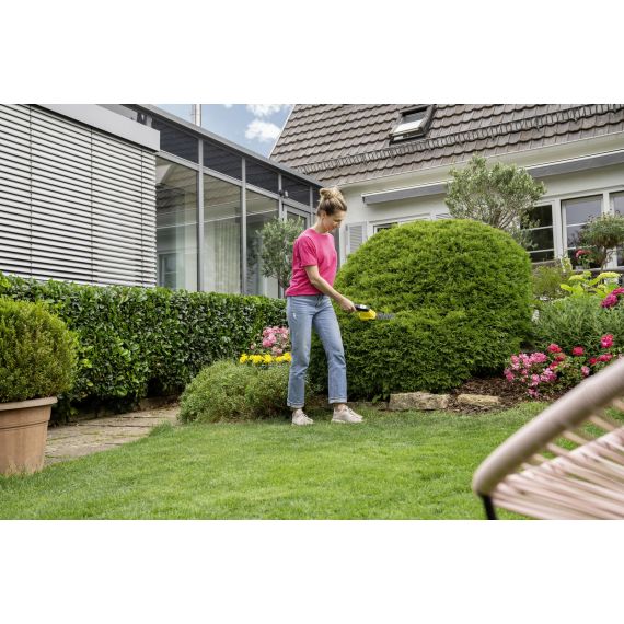 FOARFECA PENTRU IARBA SI GARD VIU CU ACUMULATOR GSH 4-4 PLUS BATTERY SET