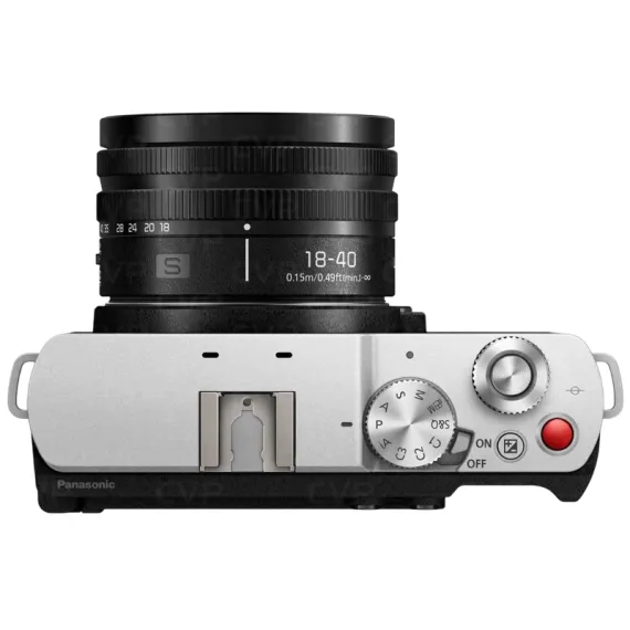 APARAT FOTO MIRRORLESS PANASONIC LUMIX DC-S9NE-SA & LUMIX S